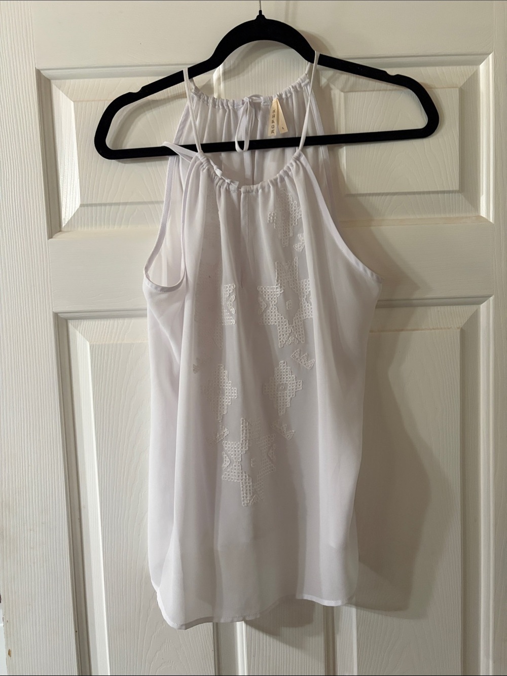 Roper White Halter-Style Embroidered Camisole